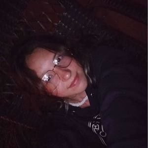 Meet your Posher, Chrissy